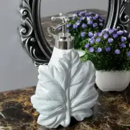 a vintage affair Maple Leaf Liquid Soap Dispenser-picture-16