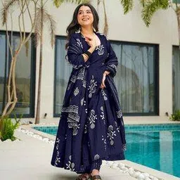 whatnot style Women Floral Flared Kurta Set-picture-51