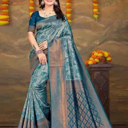 om shantam sarees Women Paisley Woven Saree with Contrast Border image 1