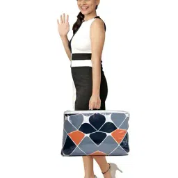 divine casa Abstract Print Single Size Microfiber Travel Comforter image 1