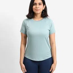 blissclub Breathe Free Active T-Shirt with Curved Hemline-picture-22