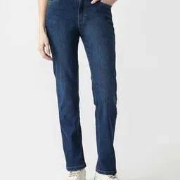 kraus Women Lightly Washed Straight Jeans-picture-25