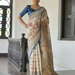 panzora Women Floral Saree with Contrast Border-picture-35