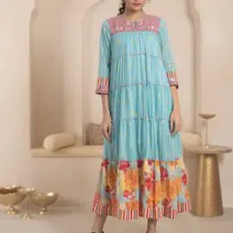 juniper  Flared Panelled Maxi Dress-picture-36