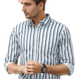 indo Men Striped Regular Fit Shirt with Patch Pocket image 1