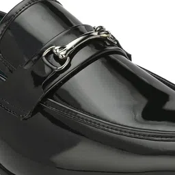 INVICTUS Men Formal Horsebit Loafers image 3