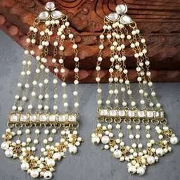 karatcart Women Gold-Plated Kundan-Studded Drop Earrings-picture-46