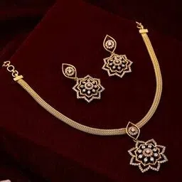saraf rs jewellery Women Gold-Plated Stone-Studded Necklace & Earrings Set-picture-11