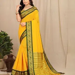 villagius Women Woven Saree with Contrast Border-picture-13