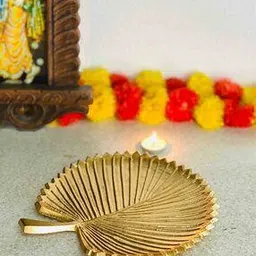 folkstorys Leaf Design Candle Dish-picture-33