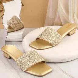 metro Women Slip-On Sandals with Synthetic Upper-picture-11
