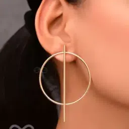 everstylish Women An Elegant Delight Geometric Hoop Earrings-picture-38