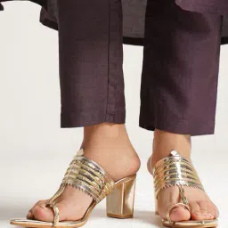 froh feet Women Open-Toe Chunky Heeled Sandals image 1