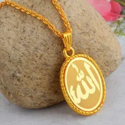 morir Men Gold-Plated Pendant with Chain image 1