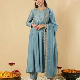 Women Embroidery Straight Kurta Set-image-80