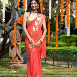 Women Printed Saree with Contrast Border-image-33