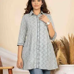 svaraa Women Relaxed Fit Printed Tunic-picture-17