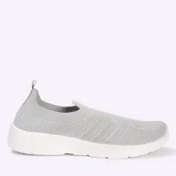 yousta Women Low-Top Slip-On Casual Shoes image 1