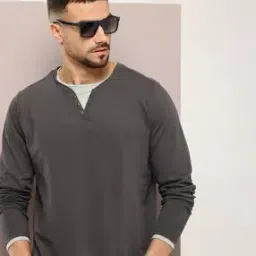 dillinger Regular Fit V-neck T-shirt-picture-39