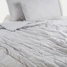 design gaatha home living Quilted King-Size Comforter with Pillow Covers-picture-52