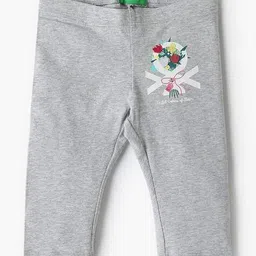united colors of benetton Capri with Lazer Floral Placement Logo image 1