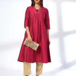 avaasa mix n' match Women A-Line Kurta with Insert Pockets image 1