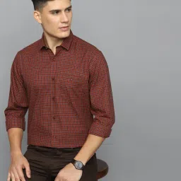 louis philippe Men Checked Slim Fit Shirt with Patch Pocket image 1