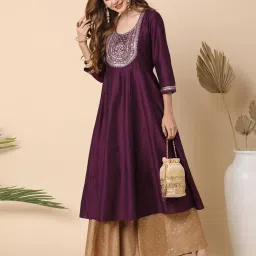 globus Women Embroidered Anarkali Kurta image 1