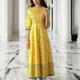 aurelia Floral Print Flared Dress image 1