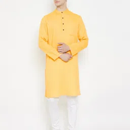 even Kurta with Mandarin Collar image 1