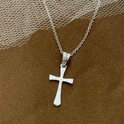 iski uski 925 Sterling Silver Jesus Christ Cross Pendant with Chain image 1
