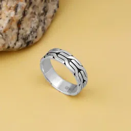 giva Sterling Silver Oxidised Blissful Retreat Ring image 1