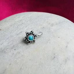 arte Women Oxidized Sterling Silver Clip-On Nose Pin image 1