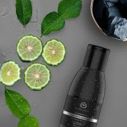 the man company Charcoal Cleansing Gel Pepper & Bergamot image 1
