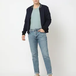gap Men Heavily Washed Relaxed Fit Jeans image 2