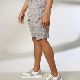 dnmx Men Printed Slim Fit Bermudas image 2