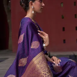 ri-wah Bagh Print Silk Zari Border Saree with Tassels image 2