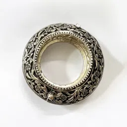 arte Women Sterling Silver Floral Bangle image 2