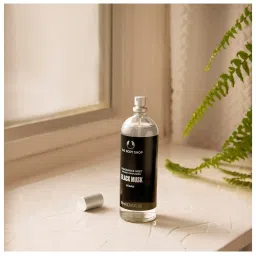 the body shop Black Musk Fragrance Mist image 2