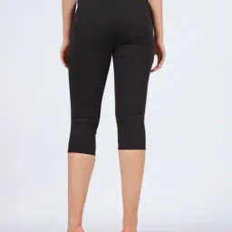 Shein High Rise Skinny Fit Capris with Button Detail image 2