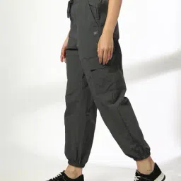 teamspirit Women Cargo Joggers image 2