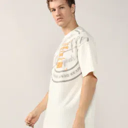 lee cooper Men Brand Print Oversized Fit Crew-Neck T-Shirt image 2