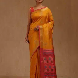 soch Women Woven Saree with Contrast Border image 2