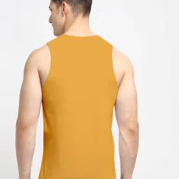 friskers Pack of 2 Sleeveless Vests image 3