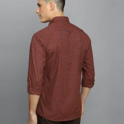 louis philippe Men Checked Slim Fit Shirt with Patch Pocket image 3