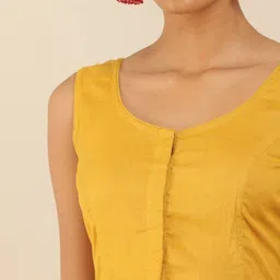 molcha Cotton Slub Non-Padded Front-Open Blouse image 3