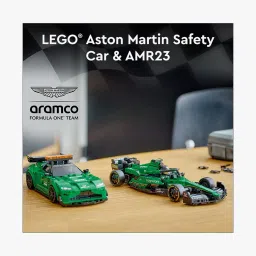 lego Speed Champions Aston Martin Safety Car & Amr23 image 3