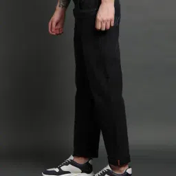 john players jeans Men Straight Fit Mid-Rise Jeans image 3