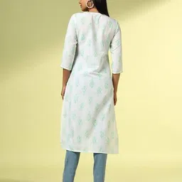 acai Women Printed Straight Kurta image 3