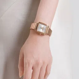 naviforce Women Square Dial Analogue Watch  image 3